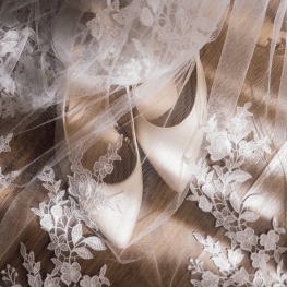 Wedding veil and shoes